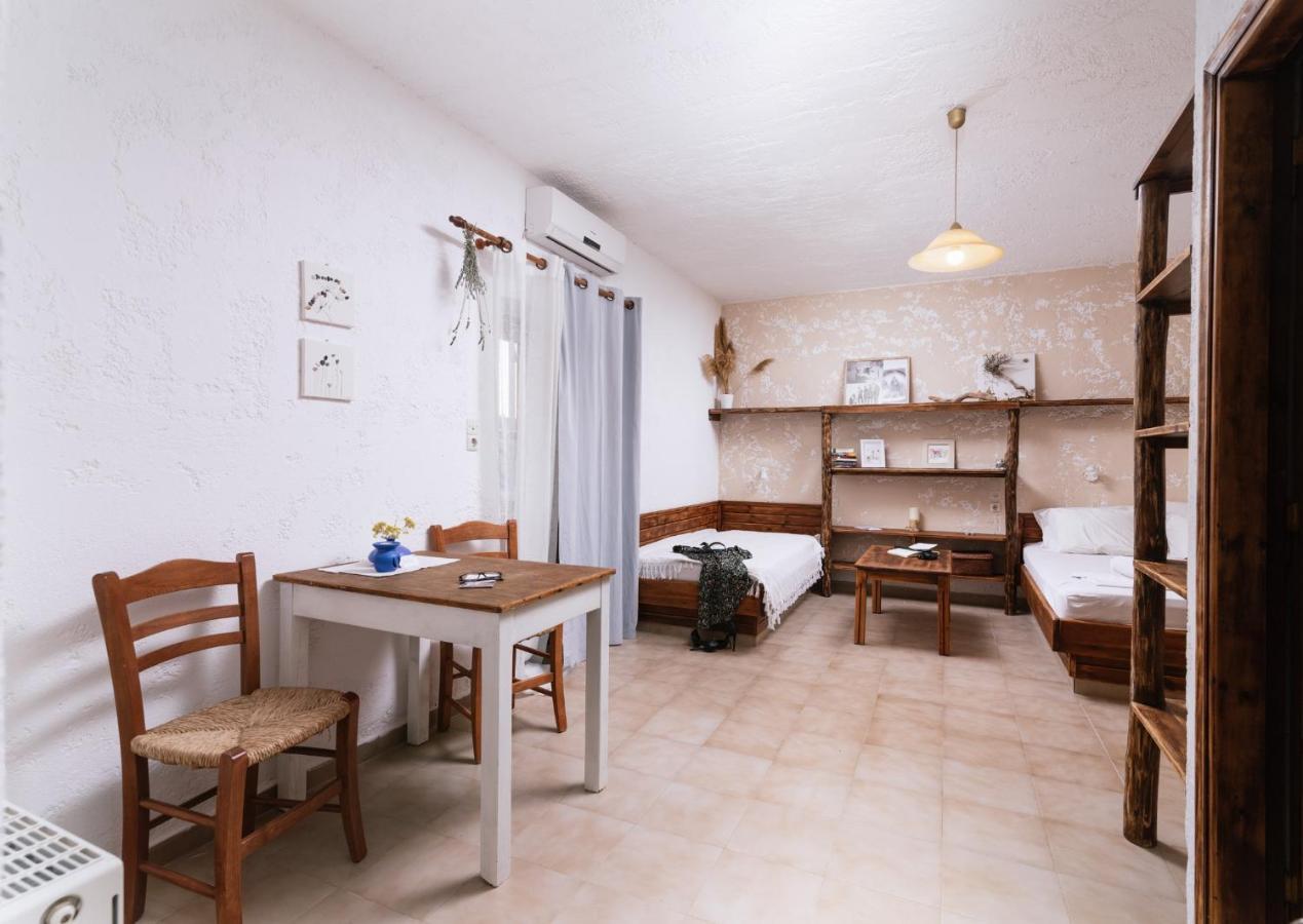 Ovgora - Ismini Sea View Room In Kamilari Village Exterior photo